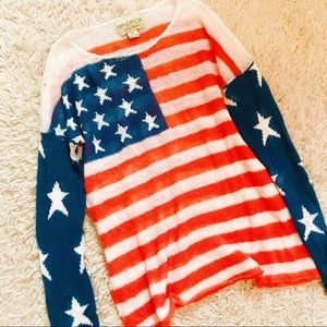 Wildfox Sweaters - Wildfox American flag sweater Sz M Wildfox Sweaters - Wildfox American flag sweater Sz M